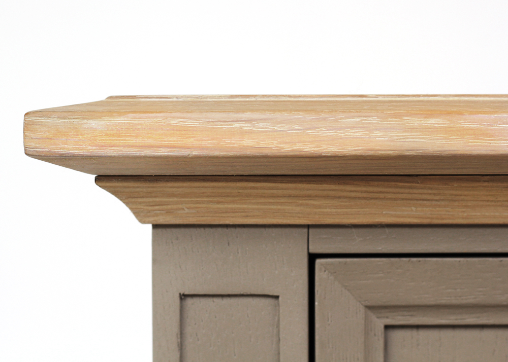 elegant pedestal cabinet top detail